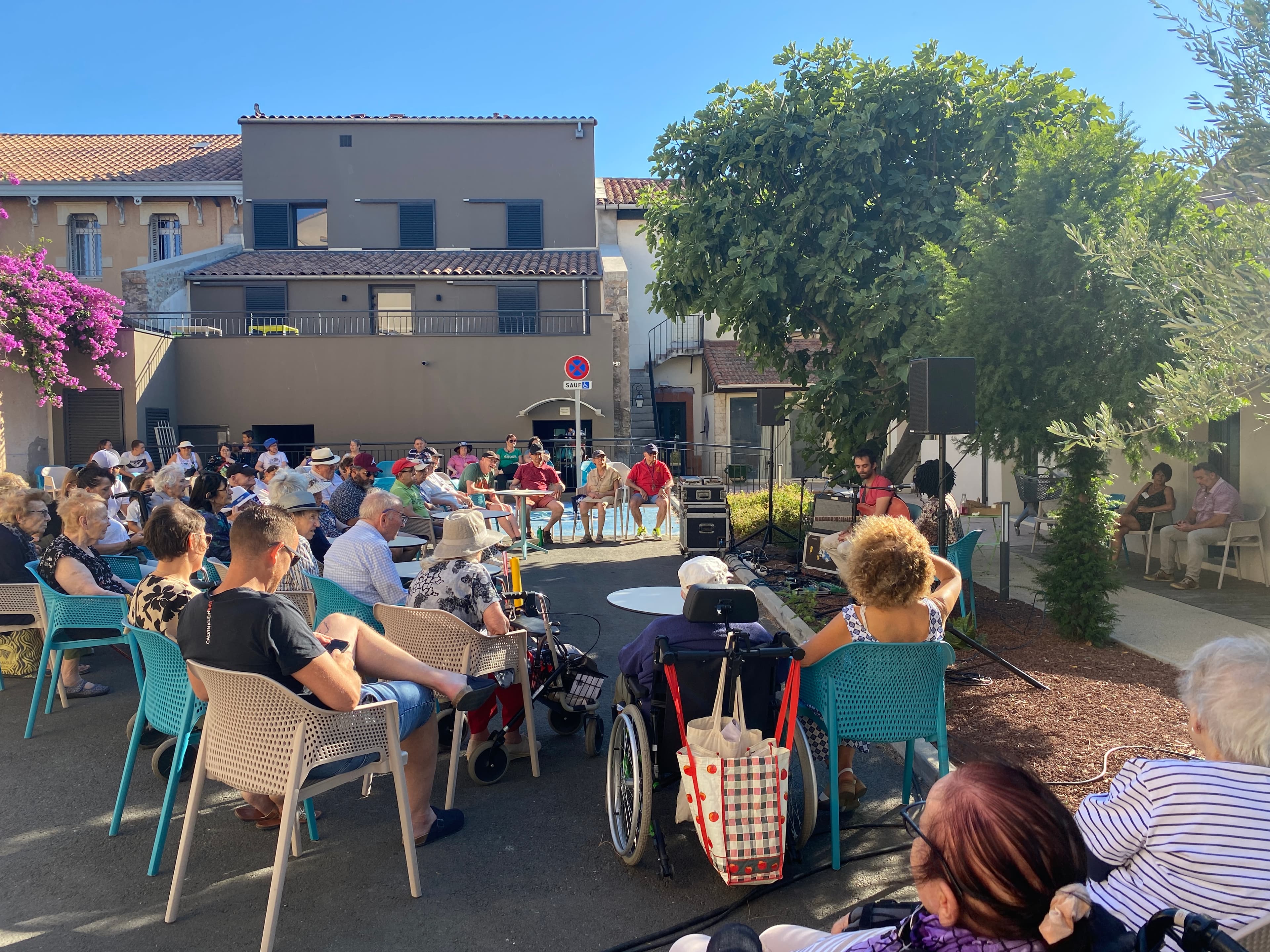 Atelier musical en EHPAD 2024